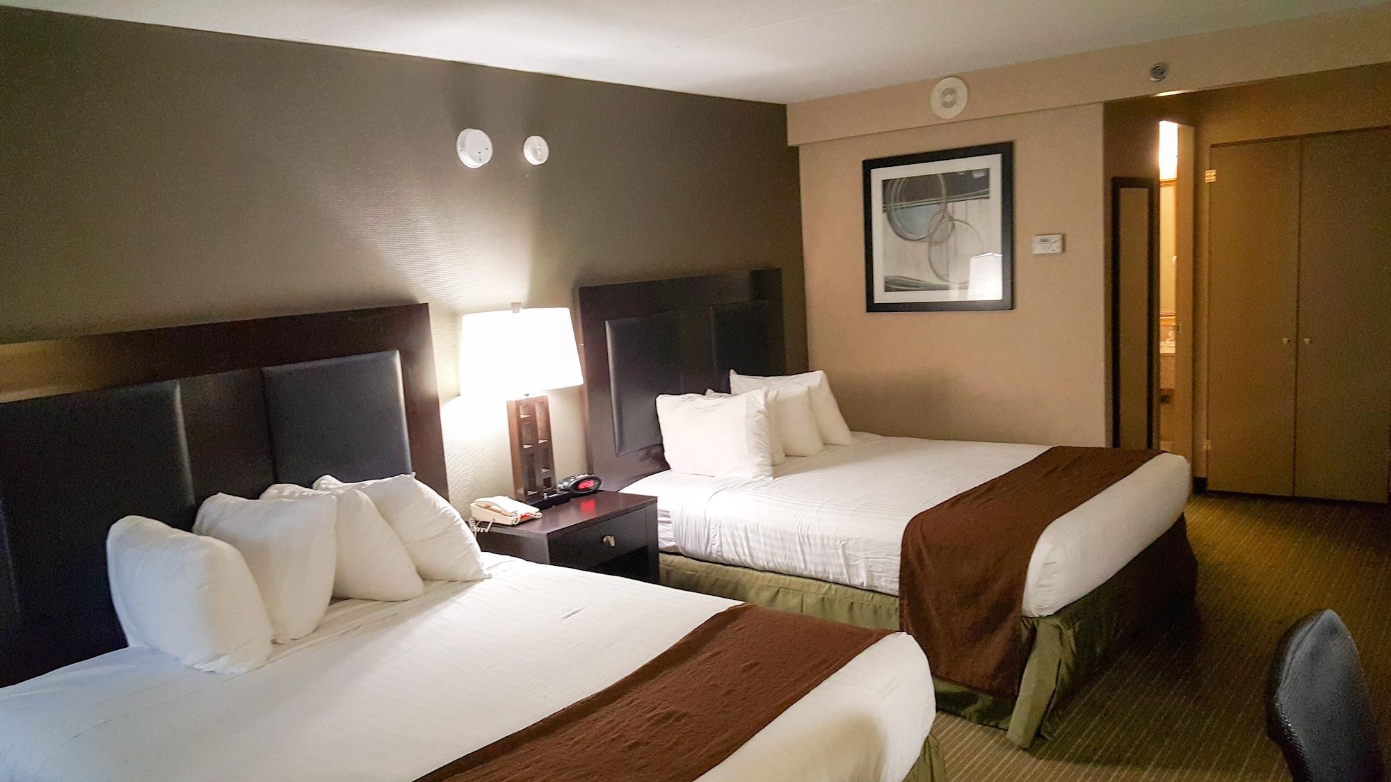 Quality Inn & Suites Charleston - Civic Center Ngoại thất bức ảnh