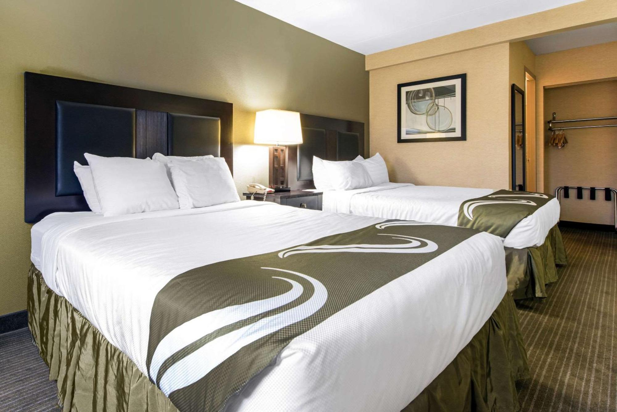 Quality Inn & Suites Charleston - Civic Center Ngoại thất bức ảnh