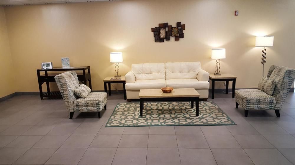 Quality Inn & Suites Charleston - Civic Center Ngoại thất bức ảnh