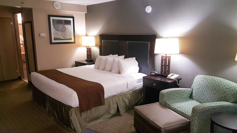Quality Inn & Suites Charleston - Civic Center Ngoại thất bức ảnh