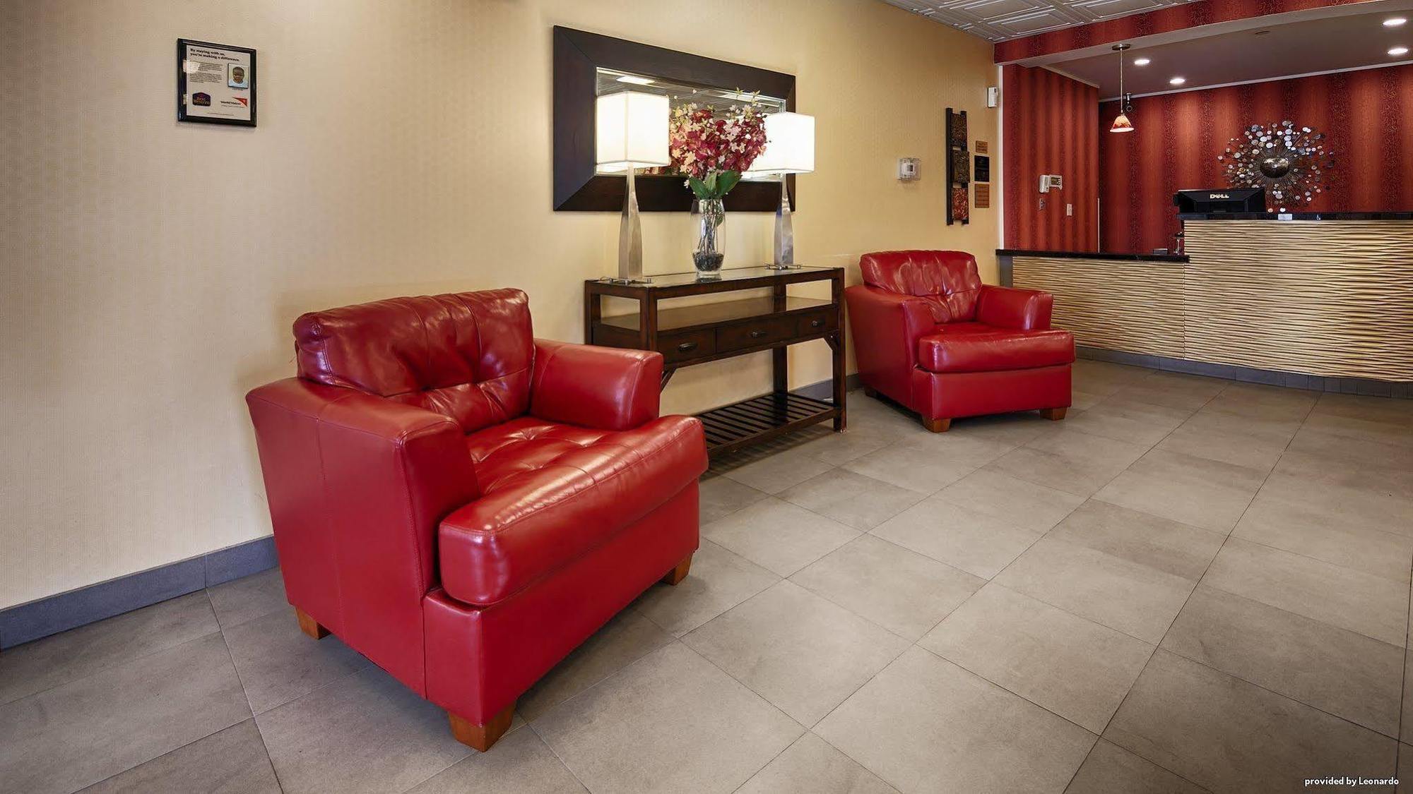 Quality Inn & Suites Charleston - Civic Center Ngoại thất bức ảnh