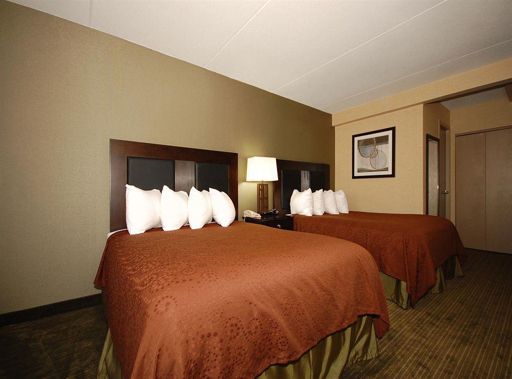Quality Inn & Suites Charleston - Civic Center Phòng bức ảnh